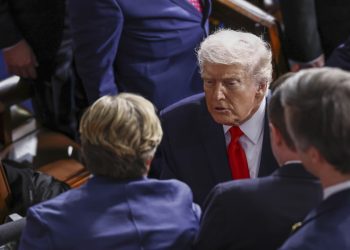 Empresarios alertan impacto de política migratoria de Trump