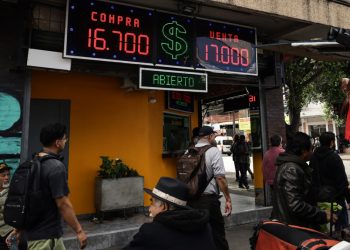 Fortaleza del peso golpea competitividad de exportaciones a EE.UU.
