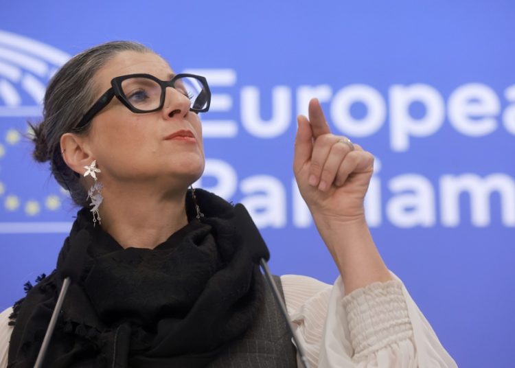 Francesca Albanese propone crear coalición contra Junta de Paz de Trump