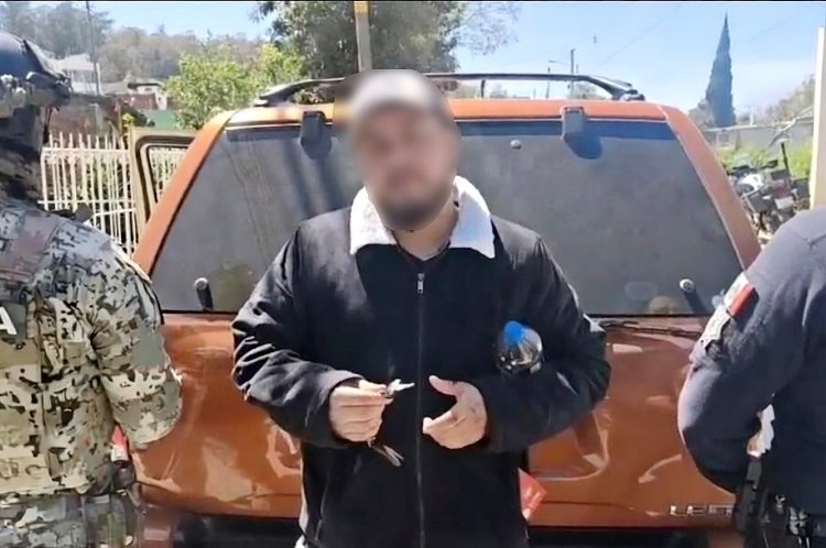 Evitan fraude en compra-venta de vehículo en San Martín