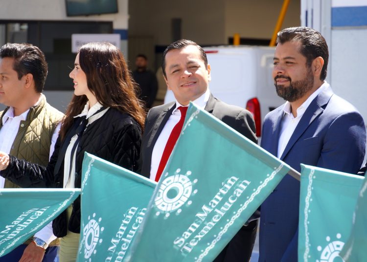 Juan Manuel Alonso inicia relaminación de la calle Bandera Nacional en Texmelucan