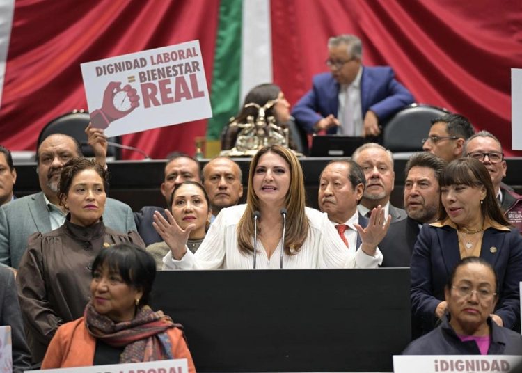 Maiella Gómez celebra aprobación de reforma para reducir jornada laboral a 40 h