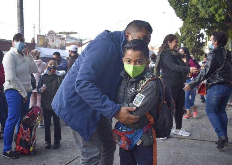 Mañana se reanudan clases presenciales en todos los niveles educativos