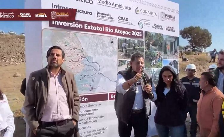 Armenta supervisa rescate del río Atoyac con 30% de avance