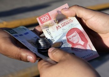 Puebla se mantiene rezagado en salarios formales