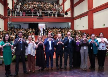 Más de 500 especialistas se capacitan en salud mental infantil
