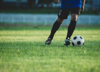 Fútbol: ¿Factor de cambio social… ¿O negocio rentable?