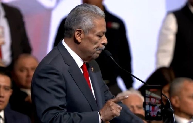 Tereso Medina asume la CTM: “Seremos central de propuesta”