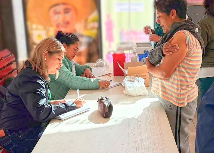 Realizan jornada gratuita de vacunación en San Martín Texmelucan