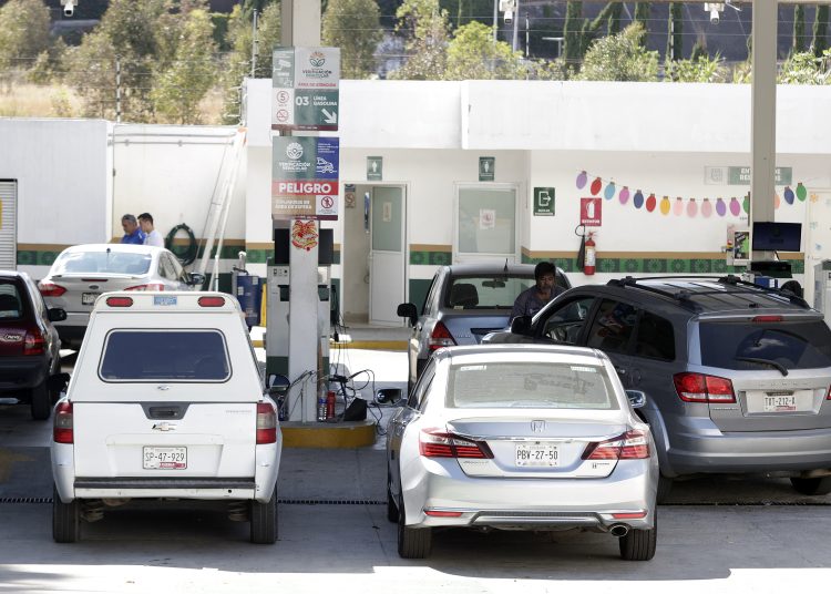 Plantean ajustar multas por incumplir verificación vehicular