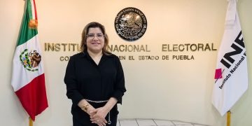 Wendolyne Ramírez toma protesta como vocal del padrón electoral en Puebla