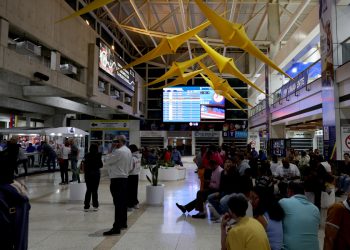 Venezuela busca reactivar vuelos con Canadá y Alemania