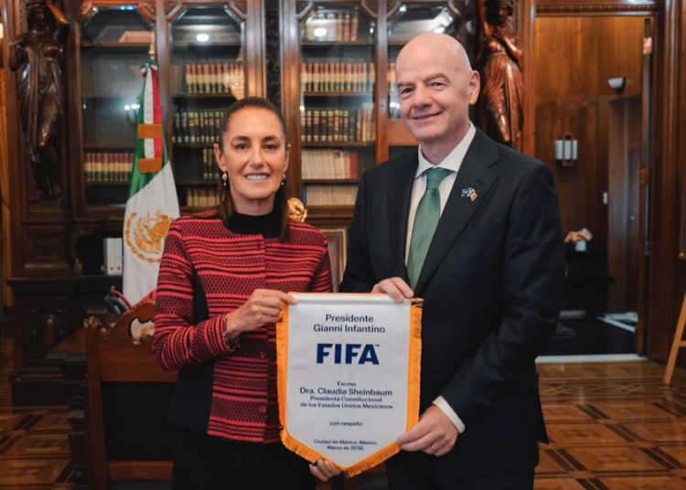 ‘Todo va a salir maravilloso’, dice Sheinbaum a Infantino