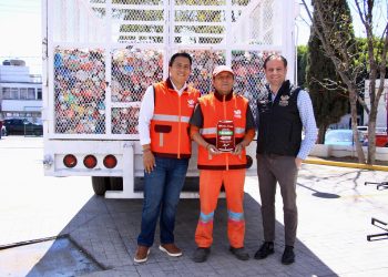 Se suma OOSL al programa ‘Canchas por Latas’ con donación de 50 mil piezas