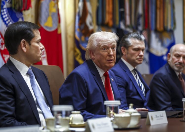 Trump amplía ultimátum a Irán hasta el 6 de abril