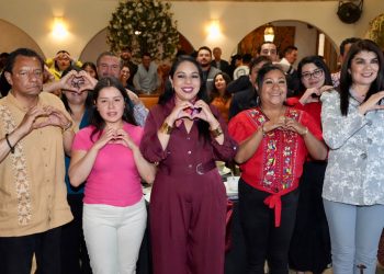 Encabeza Tonantzin Fernández reunión con sector turístico