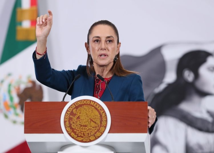 México blinda precios de combustible por conflicto en Medio Oriente