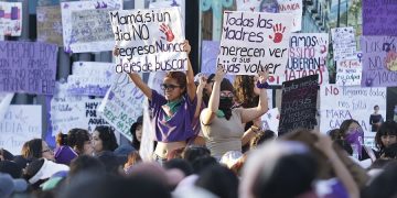 Garantizan seguridad para colectivas en marchas del 8M