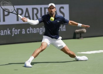 Djokovic regresa a octavos de Indian Wells