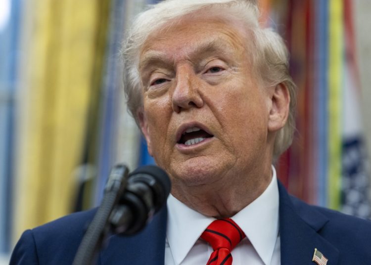 Donald Trump: enviarán buques de guerra al Estrecho de Ormuz