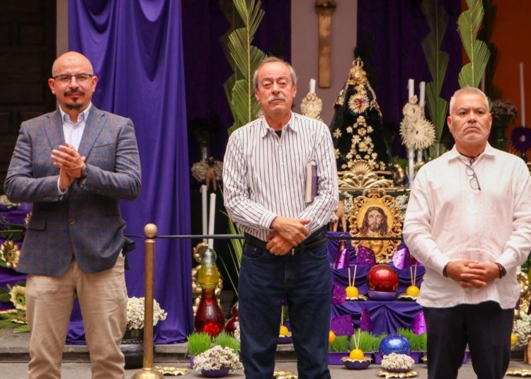 Secretaría de Arte y Cultura instala Altar de Dolores en Centro Histórico
