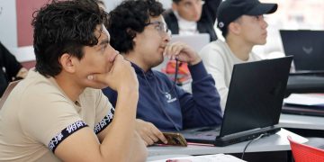 Universidades poblanas destacan en la región