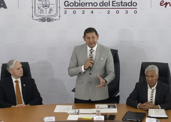 Respalda Luis ErnestoDerbez cablebús en Puebla