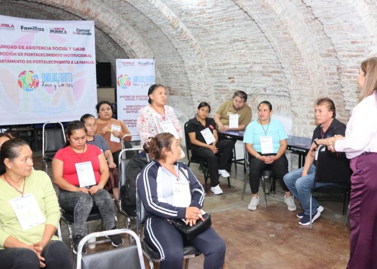 Sedif promueve hogares seguros mediante talleres y pláticas educativas