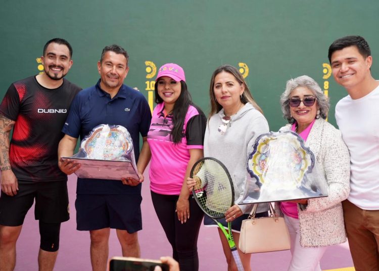 Bajo el liderazgo de Tonantzin Fernández, rescatan cancha de frontenis en el Deportivo Tlachtli