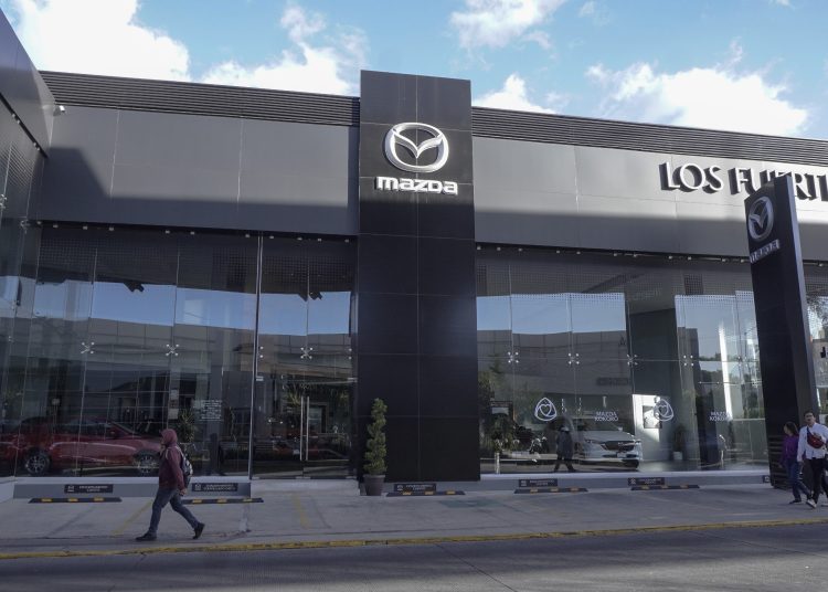 Los números del comercio y el crédito automotriz