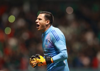 Ángel Malagón sufre grave lesión y queda fuera del Mundial