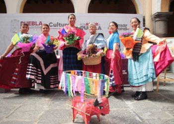Danza y artesanías, en Festival Internacional de las Etnias de Atlixco