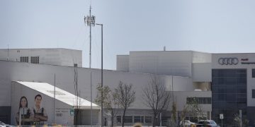 Anuncian paro técnico en Audi México