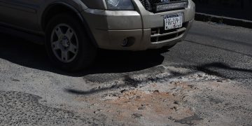 Invertirán 200 mdp en 2026 para atender 300 mil baches: Édgar Dávila