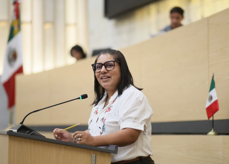 Presentan exhorto para detectar oportunamente la miasis ocasionada por el gusano barrenador