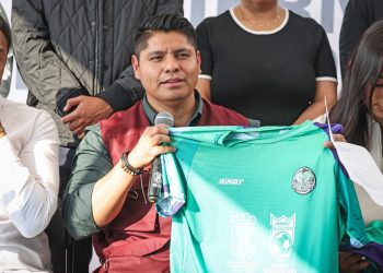 Omar Muñoz presenta ‘Keeper Kombat Rinat 2026’ en Cuautlancingo