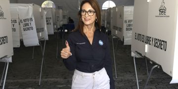 Denuncian a Augusta Díaz de Rivera por abuso de confianza