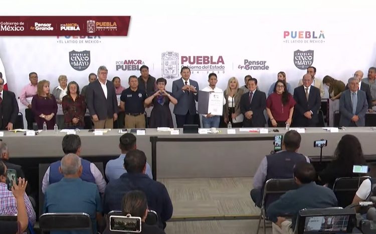 Entregan 11.8 mdp para modernizar transporte público