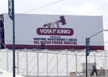 Analizan regular promoción política anticipada en Puebla