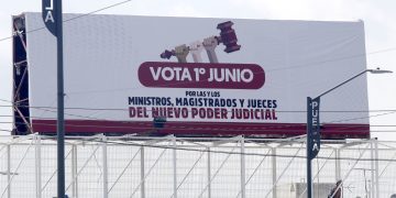 Analizan regular promoción política anticipada en Puebla