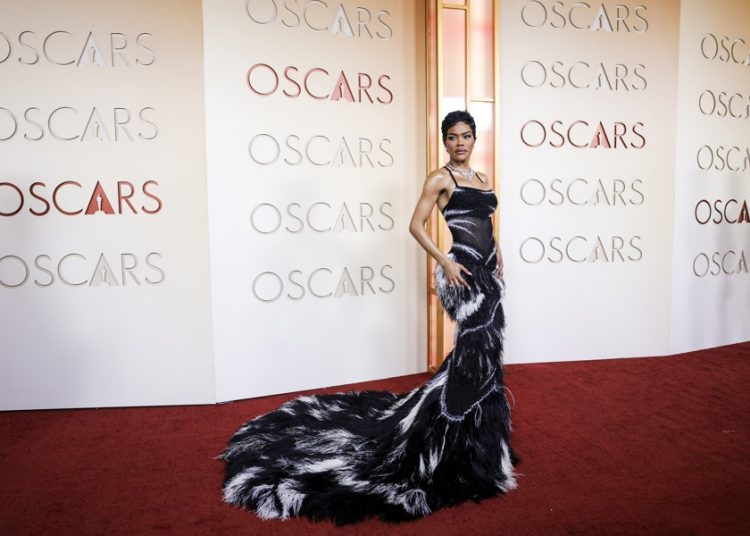Hollywood clásico inspira la alfombra roja