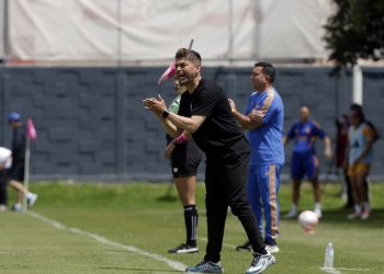 Carlos Adrián Morales: Distracciones ‘están matando’ al Puebla Femenil