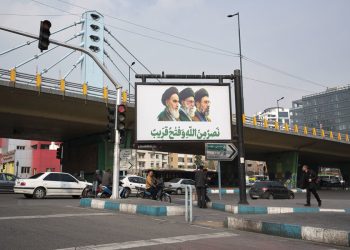 Irán dice que luchará hasta que EE.UU., e Israel paren de imponer la guerra