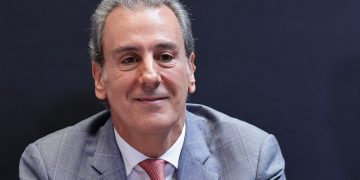 Chedraui pide denunciar a falsos supervisores de Normatividad