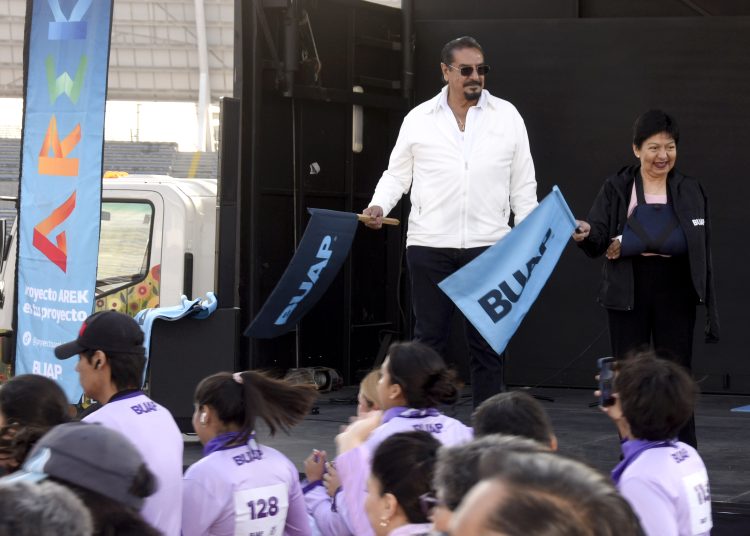 BUAP celebra la Carrera de la Mujer Universitaria