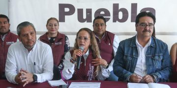 Descartan destape de Celina Peña en evento en Puebla
