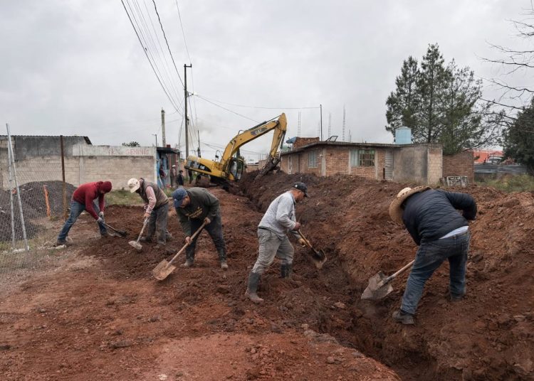 Programa de Obra Comunitaria fortalece bienestar de familias en Chignahuapan