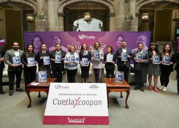 Presentan revista Cuetlaxcoapan dedicada a mujeres poblanas