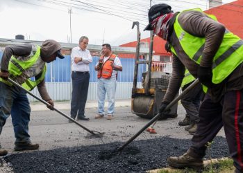 Alcalde Pepe Chedraui pone en marcha primera etapa del programa de bacheo