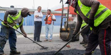 Alcalde Pepe Chedraui pone en marcha primera etapa del programa de bacheo